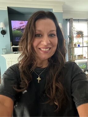 Meet your Posher, Angie
